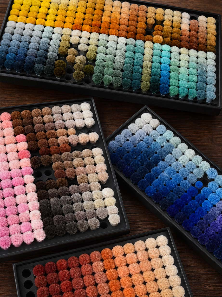 Customising a LOOM rug — colour and material selection